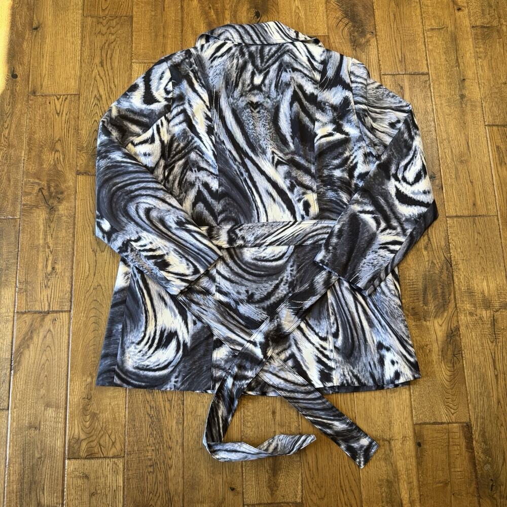 Susan Graver Animal Print Trench Coat Black and White Belt Included Size XL - Picture 6 of 6